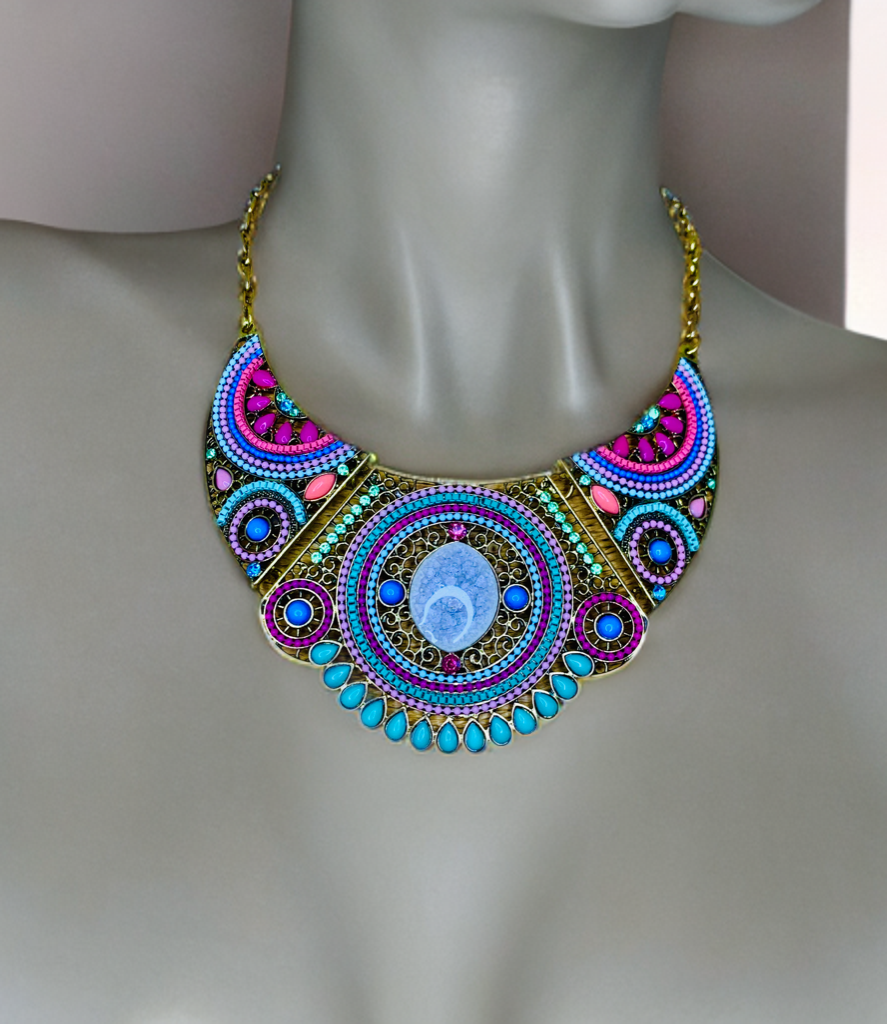 Collar étnico fantasía