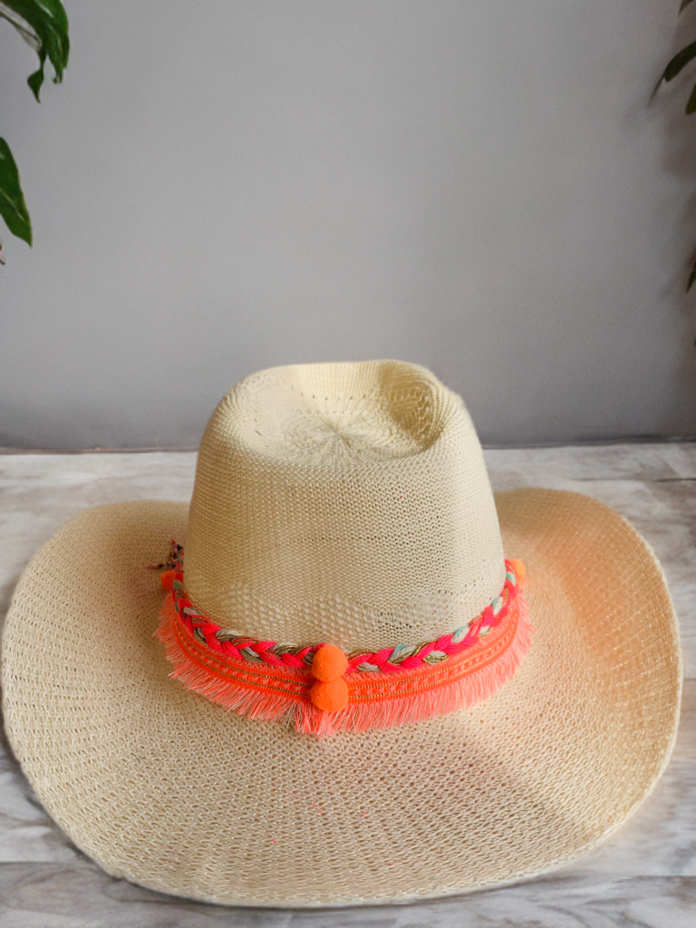 Sombrero ibicenco naranja.