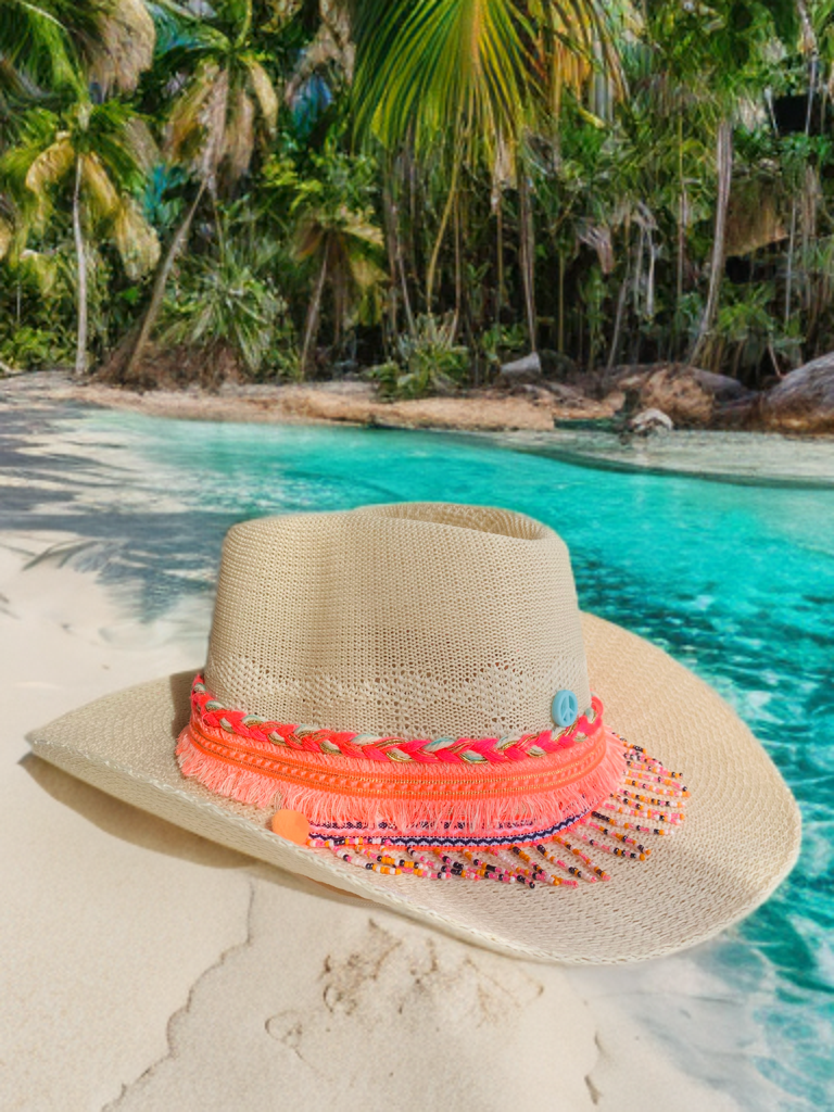 Sombrero ibicenco naranja.