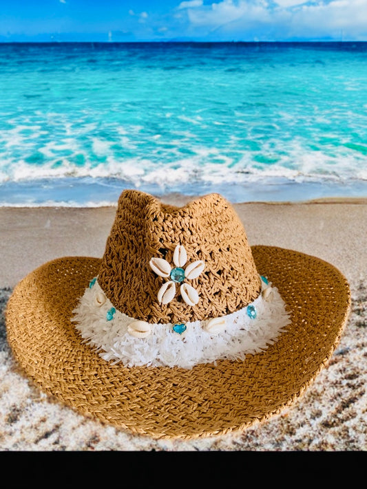 Sombrero boho ibicenco conchas